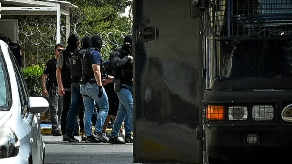 Ανοιχτοί λογαριασμοί στις ομάδες του υποκόσμου